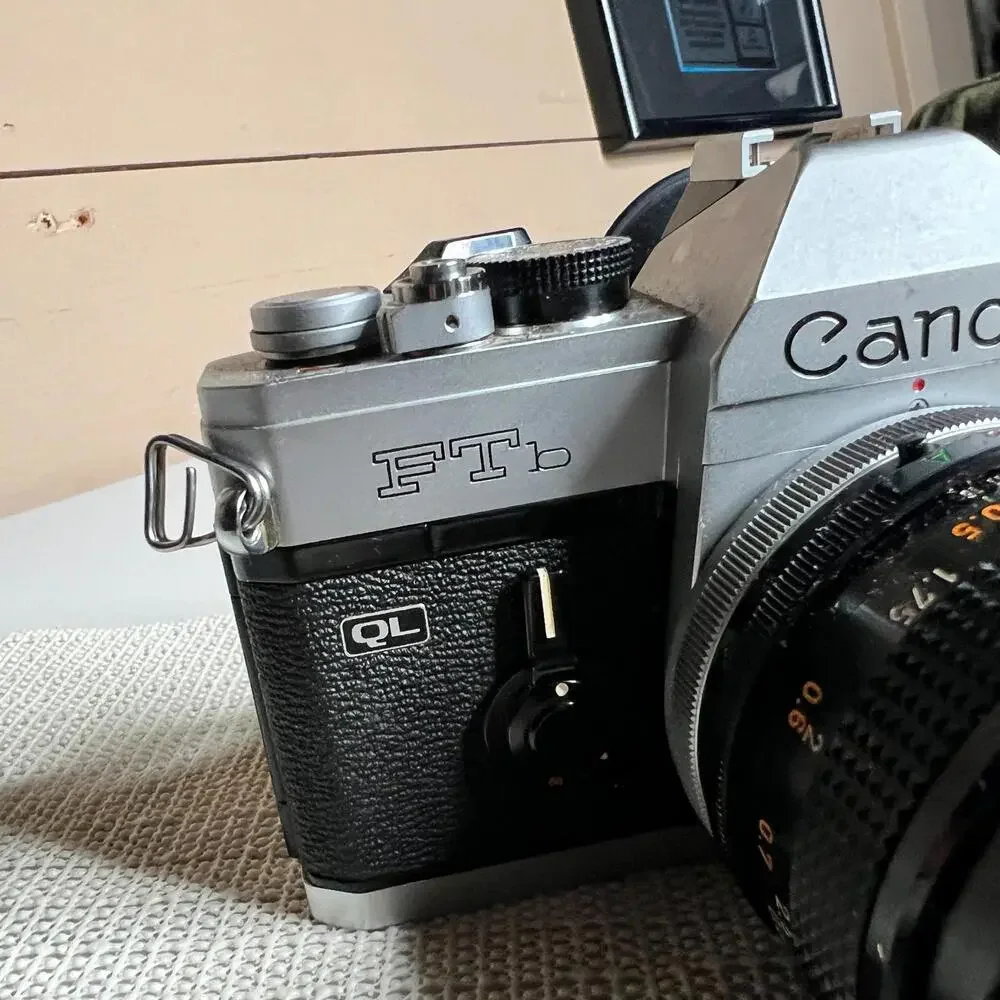 Canon FTb QL 35mm SLR‎ Film Camera FD 50mm f/1.4 S.C. Lens Made in Japan Vintage